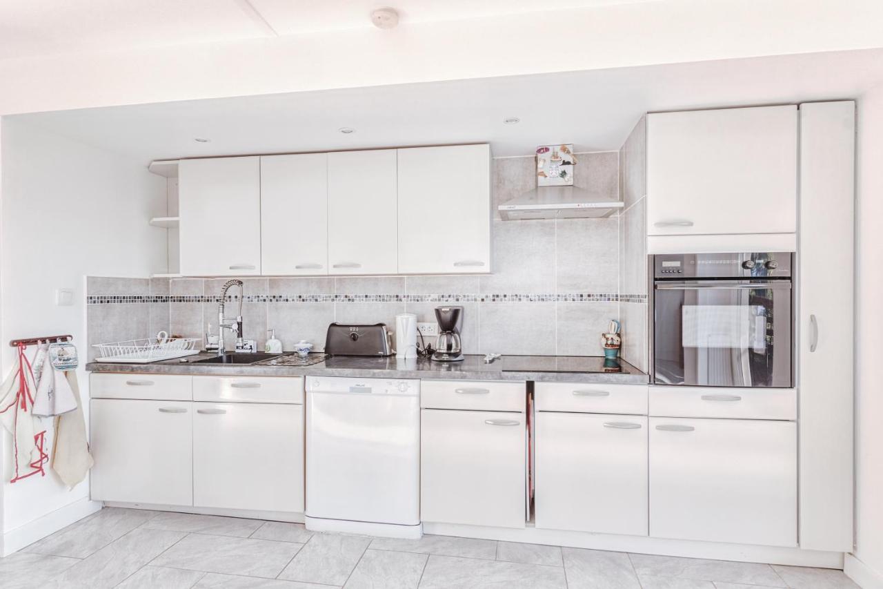 Apartamento Beau T3 Au Mont Des Oiseaux Hyères Exterior foto