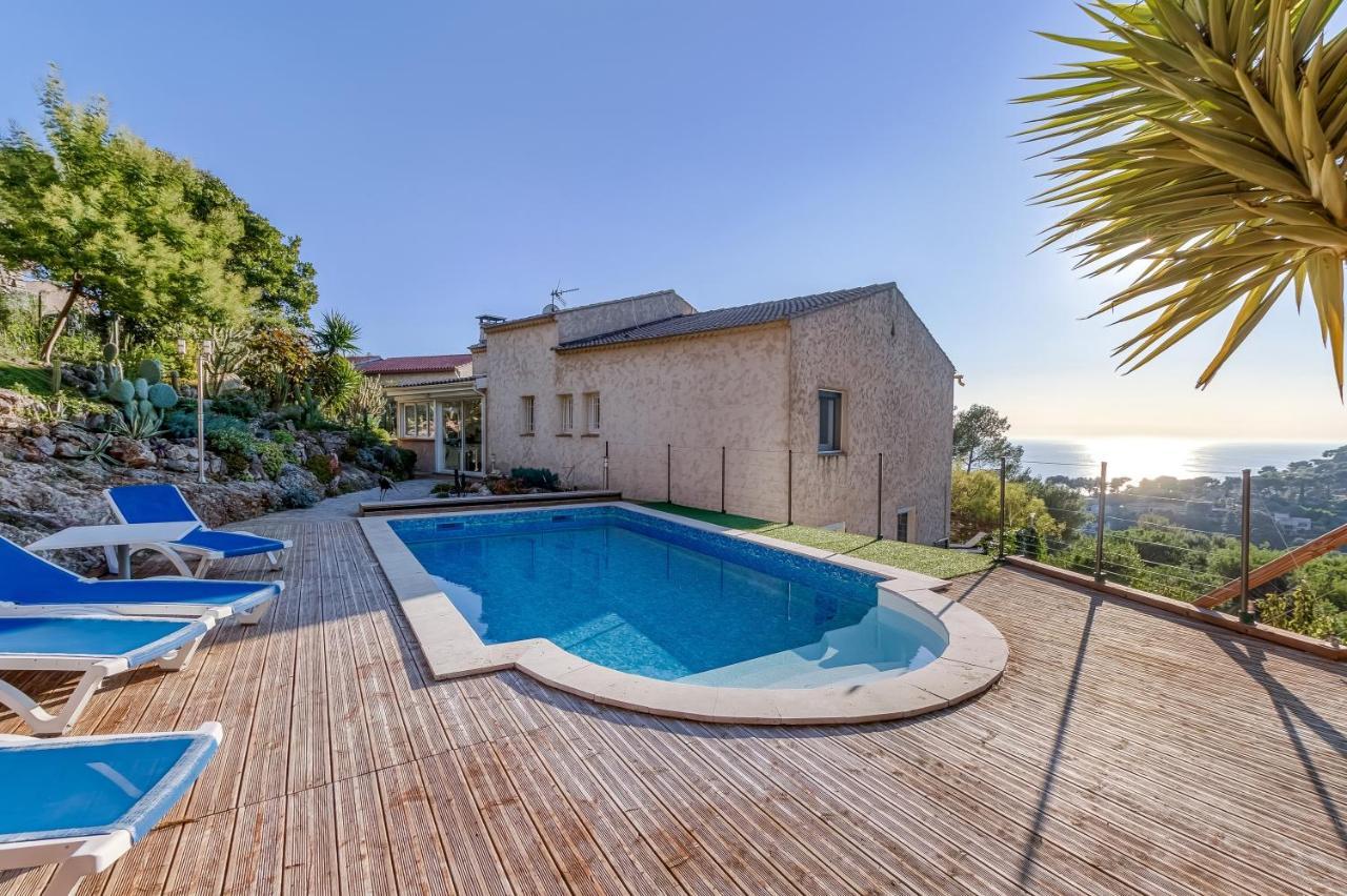 Apartamento Beau T3 Au Mont Des Oiseaux Hyères Exterior foto