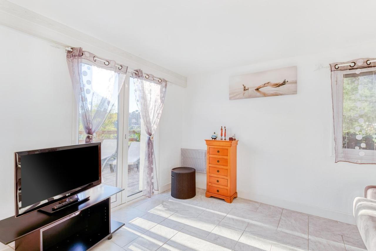 Apartamento Beau T3 Au Mont Des Oiseaux Hyères Exterior foto