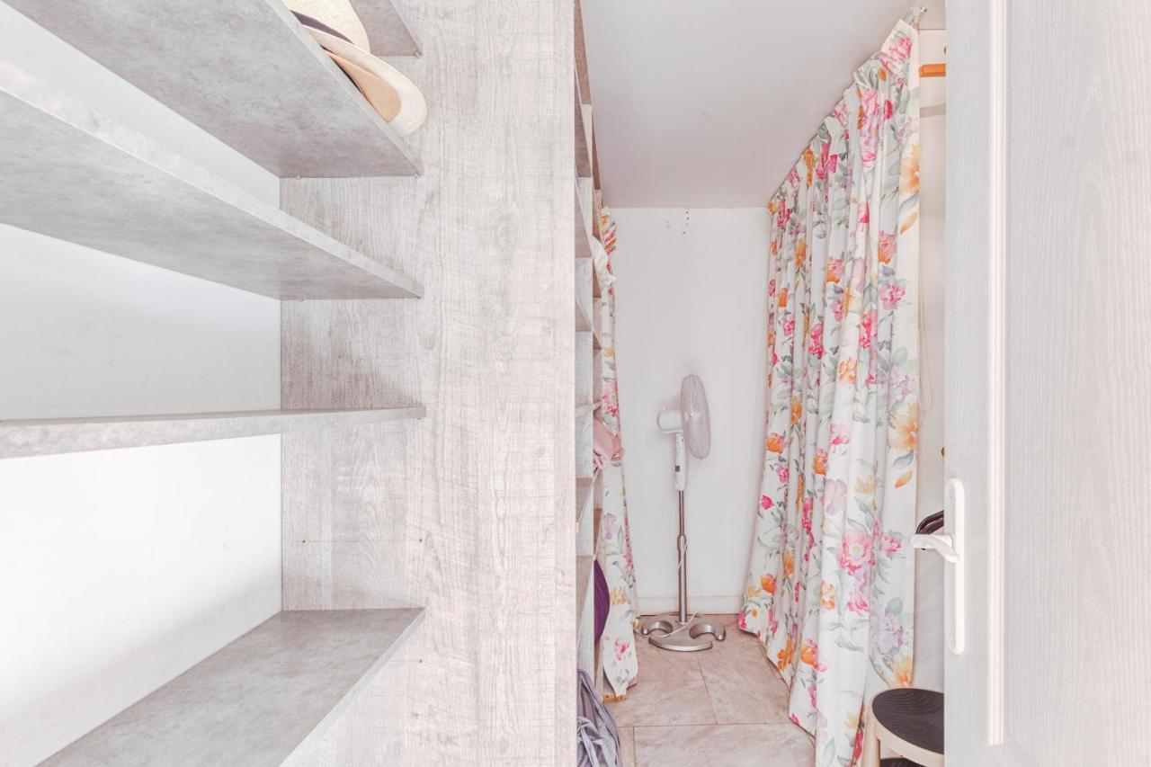 Apartamento Beau T3 Au Mont Des Oiseaux Hyères Exterior foto