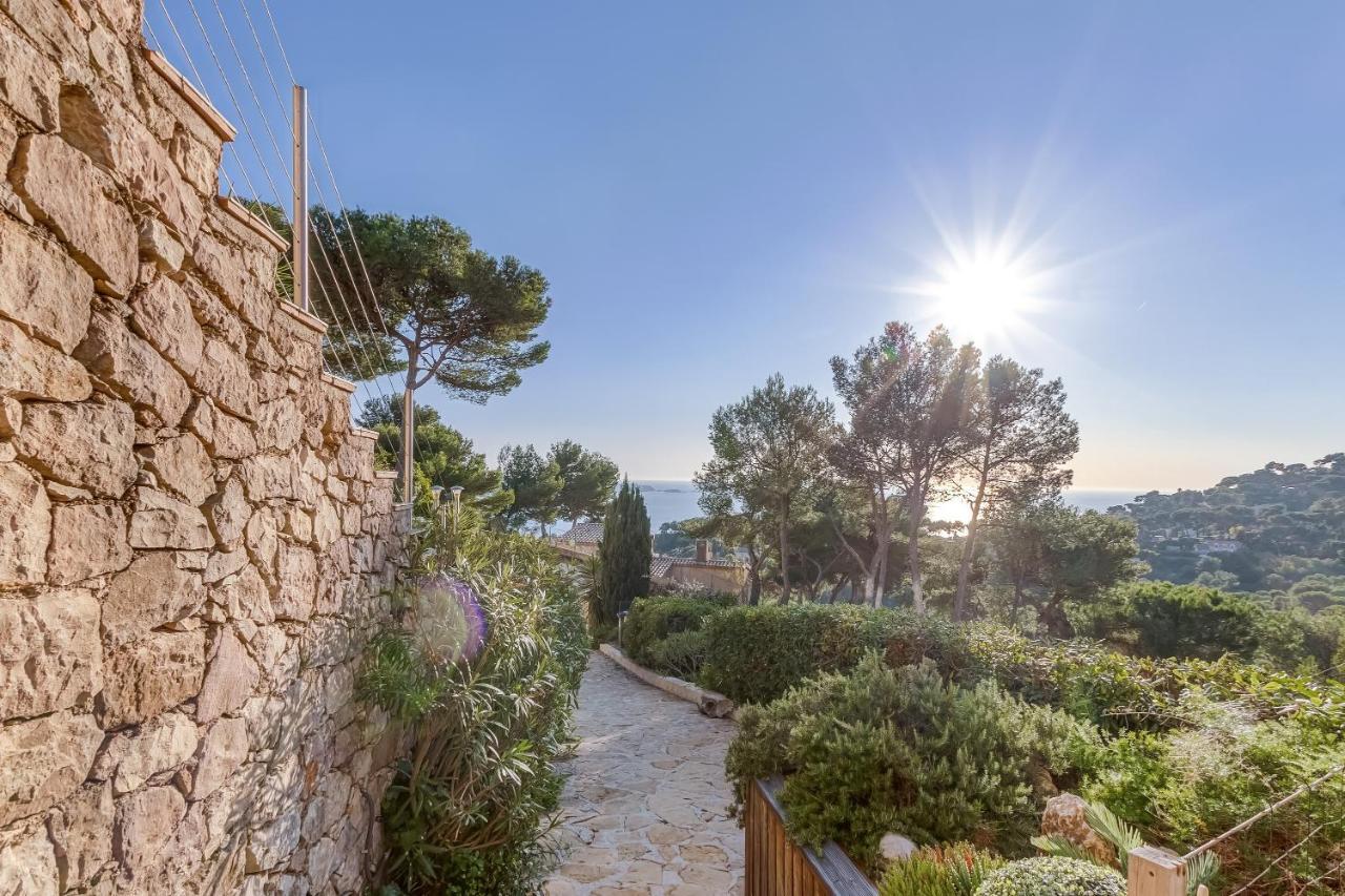 Apartamento Beau T3 Au Mont Des Oiseaux Hyères Exterior foto