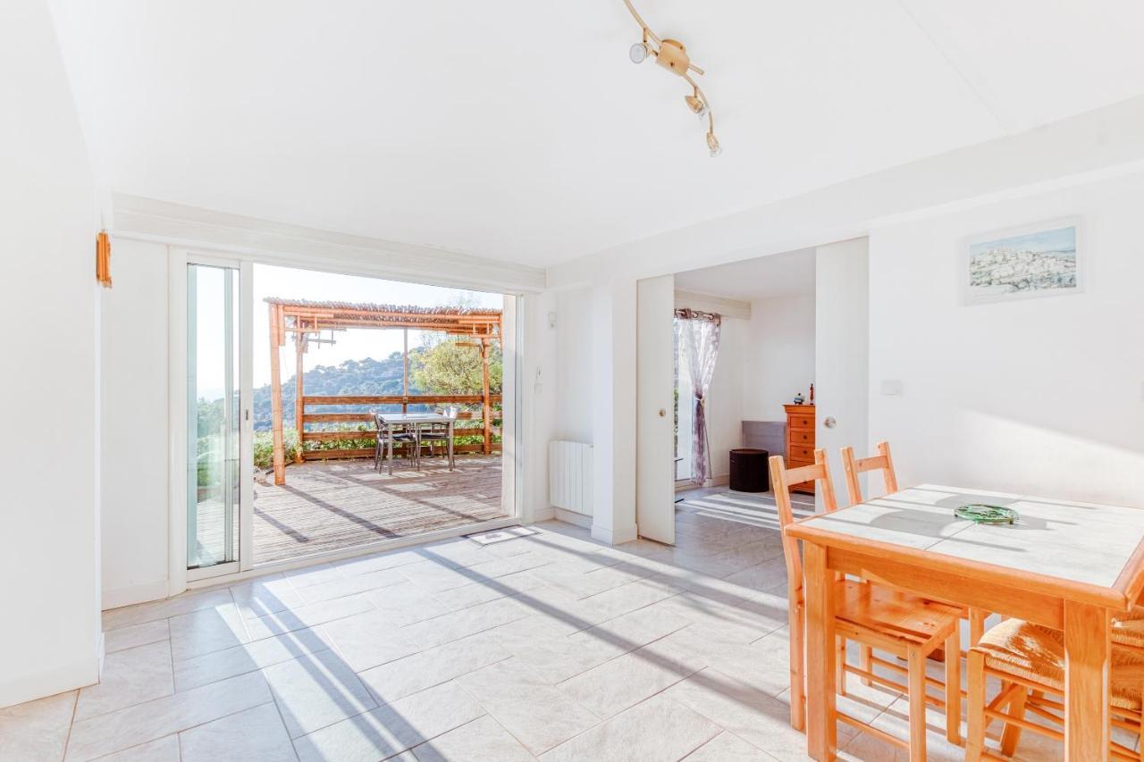 Apartamento Beau T3 Au Mont Des Oiseaux Hyères Exterior foto