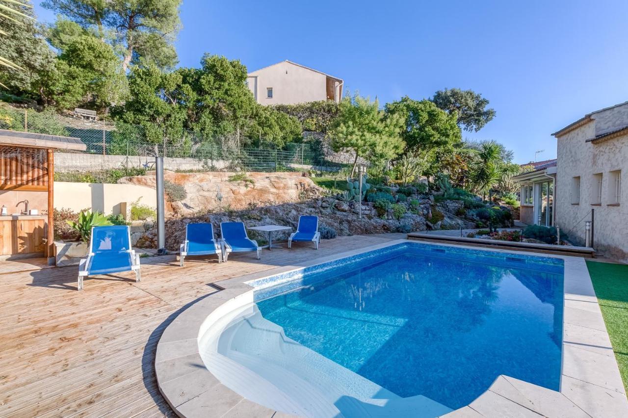Apartamento Beau T3 Au Mont Des Oiseaux Hyères Exterior foto