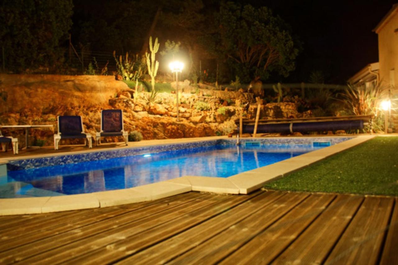 Apartamento Beau T3 Au Mont Des Oiseaux Hyères Exterior foto